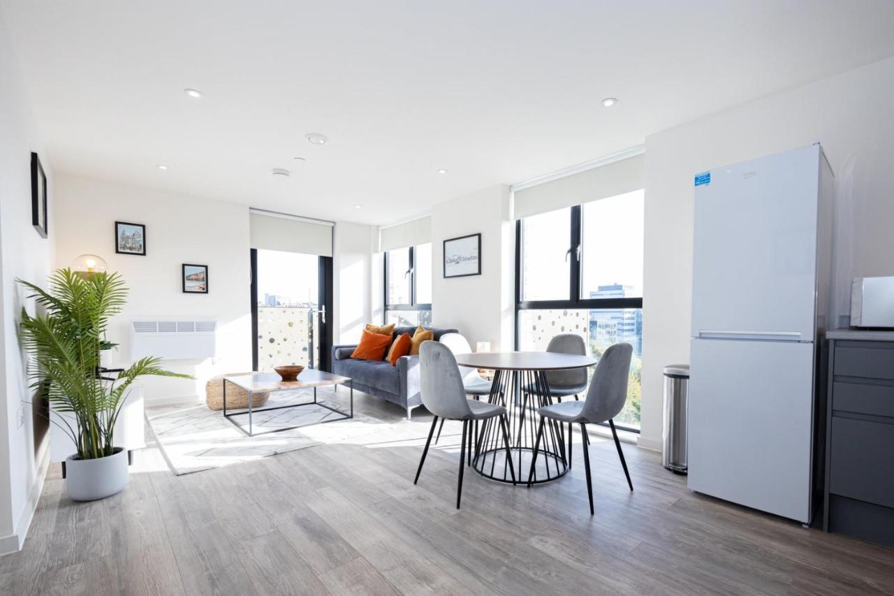 Guestready - A Modern Getaway In Vauxhall リヴァプール エクステリア 写真